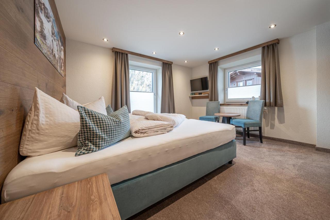 Garni Oetztal Rooms & Aparts سولدن المظهر الخارجي الصورة