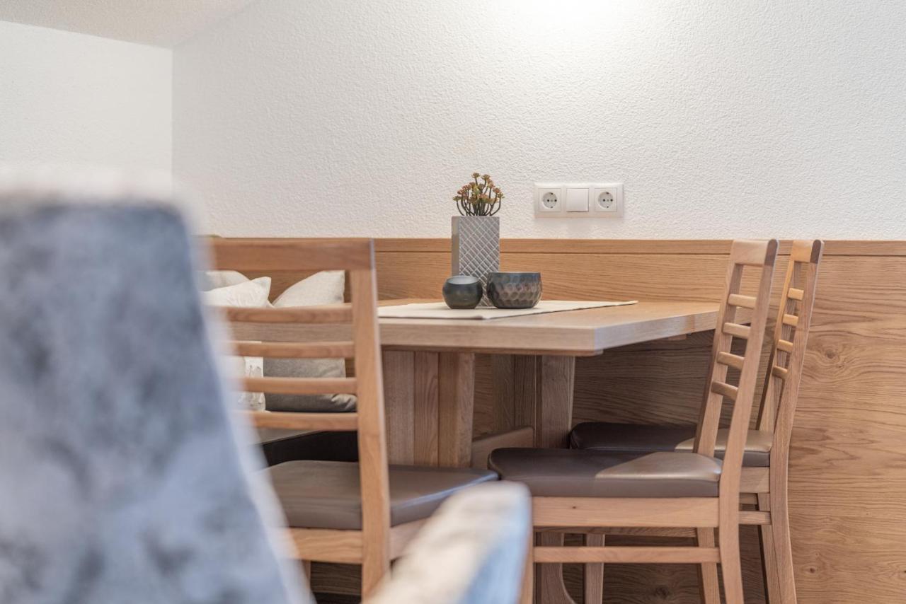 Garni Oetztal Rooms & Aparts سولدن المظهر الخارجي الصورة