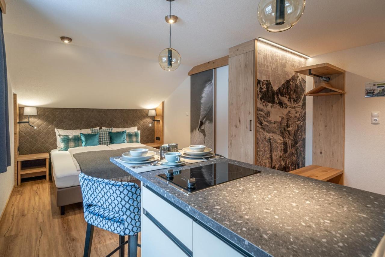Garni Oetztal Rooms & Aparts سولدن المظهر الخارجي الصورة
